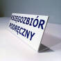 tabliczki informacyjne stojące - księgozbiór alfabetyczny