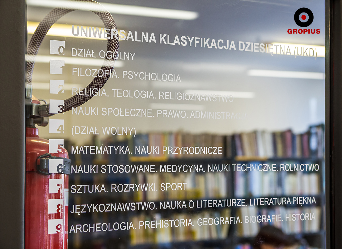 Uniwersalna klasyfikacja dziesiętna UKD Uniwersalna klasyfikacja dziesiętna UKD